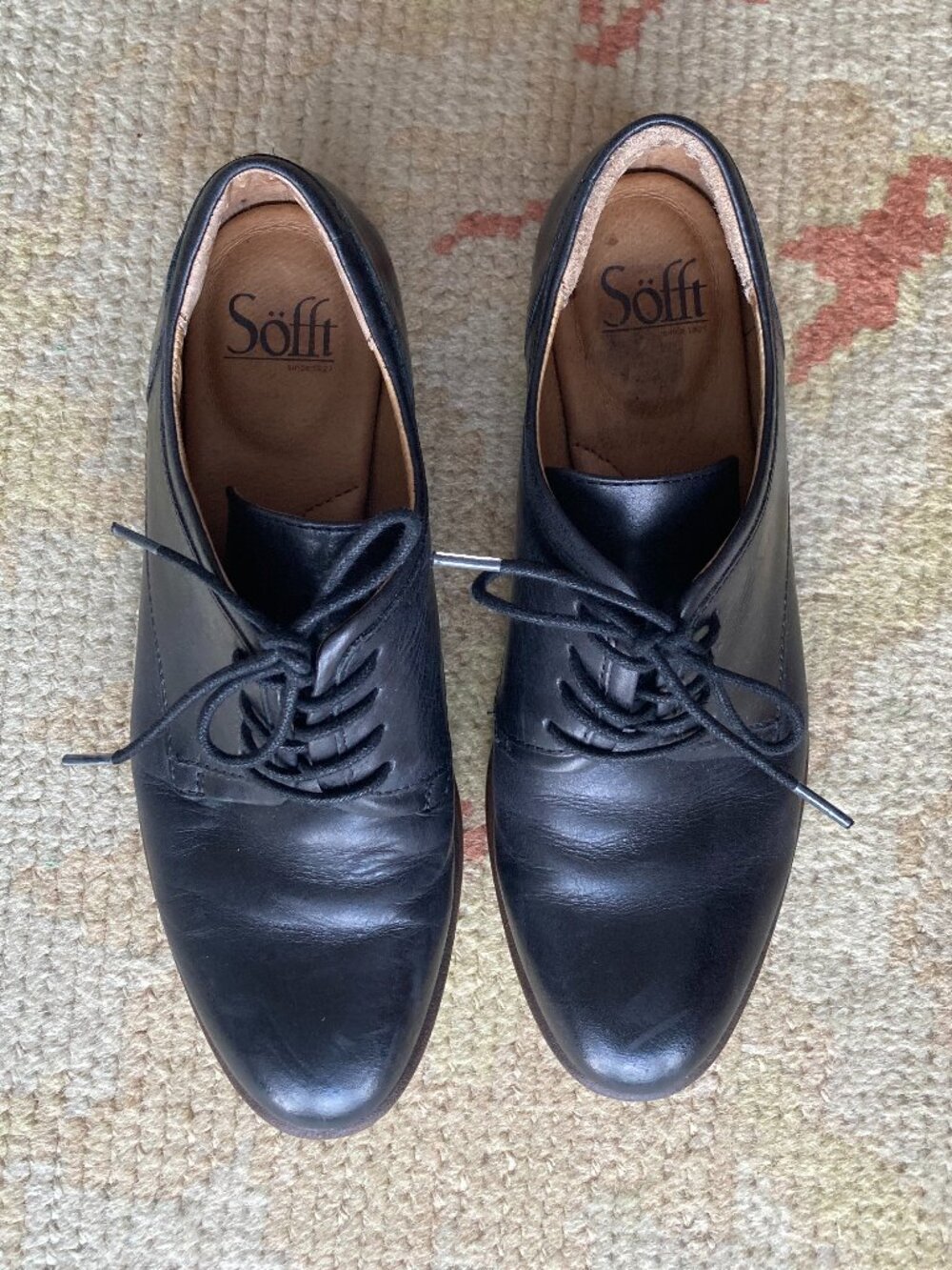 Sofft Black Leather Oxford Shoes Women's 8 Lace Up Comfort Low Stacked Heel